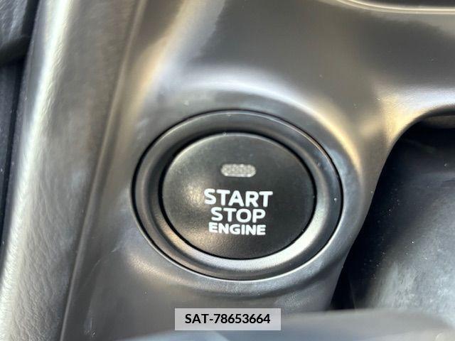 Mazda MAZDA2 2022-02 336910-11