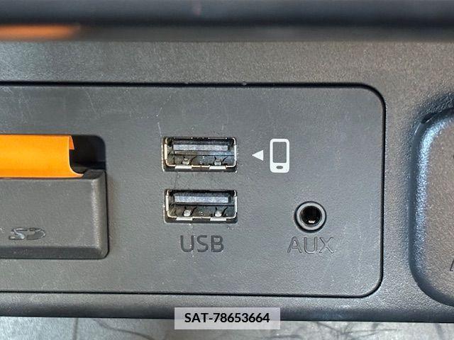Mazda MAZDA2 2022-02 336910-23