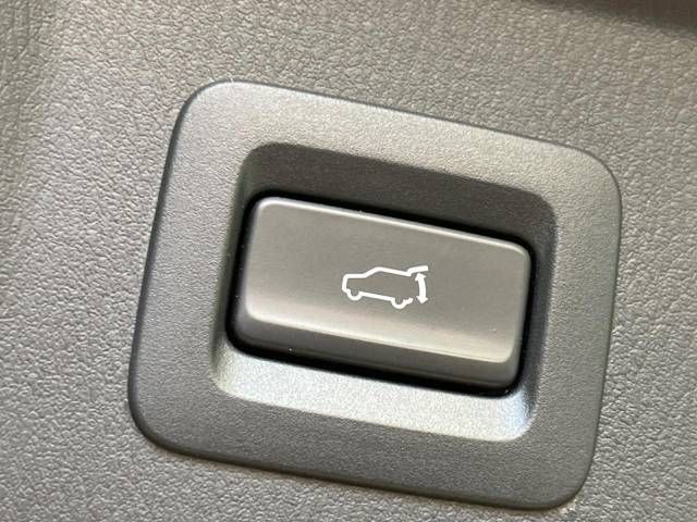 Mazda CX-8 2018-07 26865-6