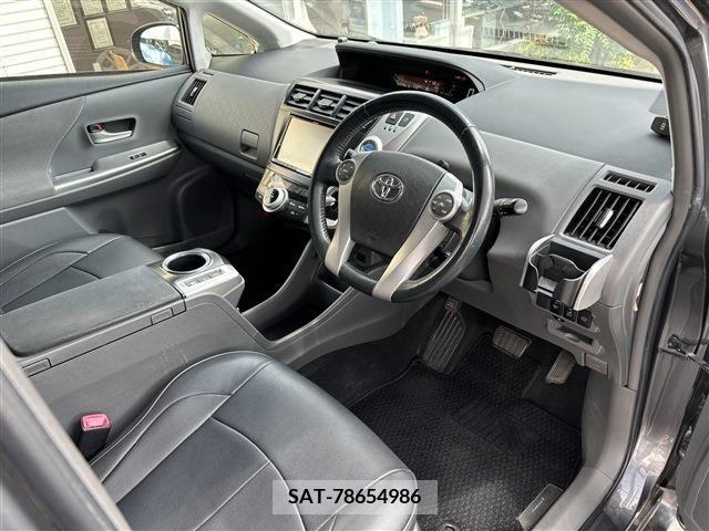 Toyota PRIUS ALPHA 2012-02 283477-4