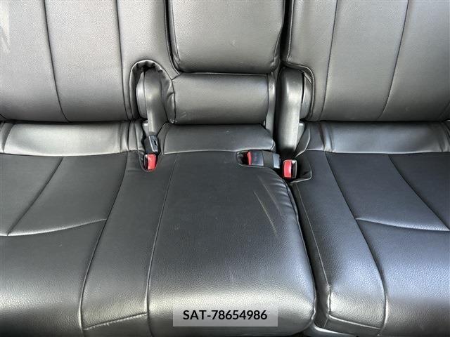 Toyota PRIUS ALPHA 2012-02 283477-14