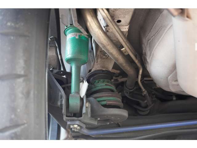 Suzuki SWIFT 2018-02 187355-13