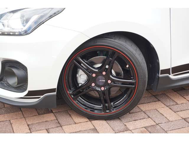 Suzuki SWIFT 2018-02 187355-17