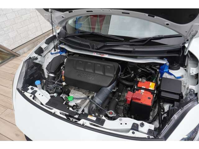 Suzuki SWIFT 2018-02 187355-16
