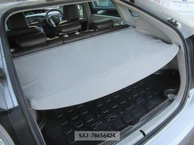 Toyota PRIUS 2011-03 208358-16