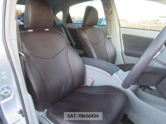 Toyota PRIUS 2011-03 208358-12