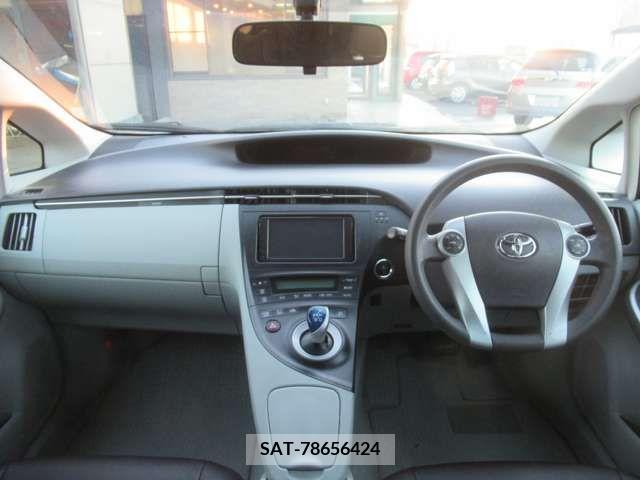 Toyota PRIUS 2011-03 208358-9