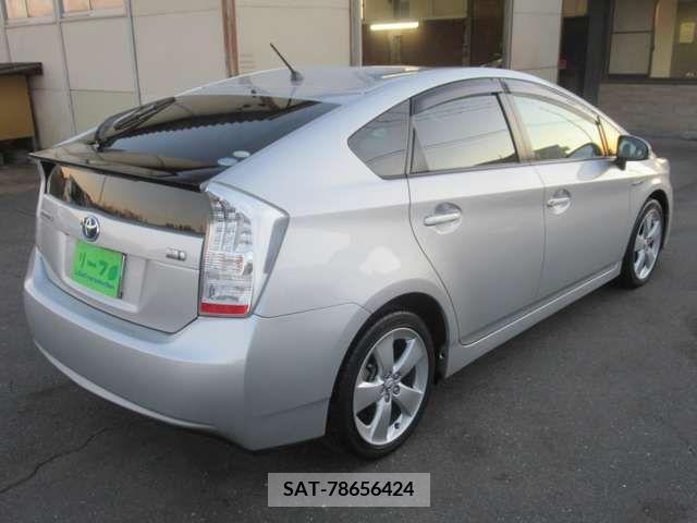Toyota PRIUS 2011-03 208358-5
