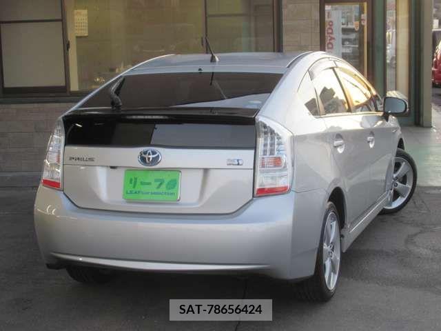 Toyota PRIUS 2011-03 208358-1