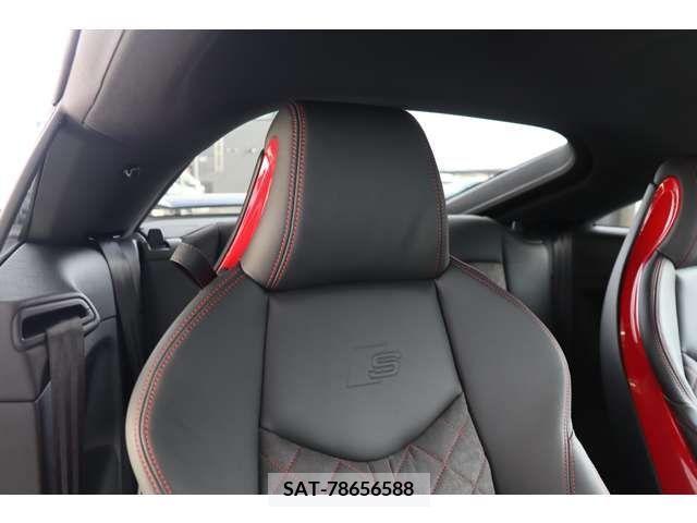 Audi TT 2022-05 261456-24