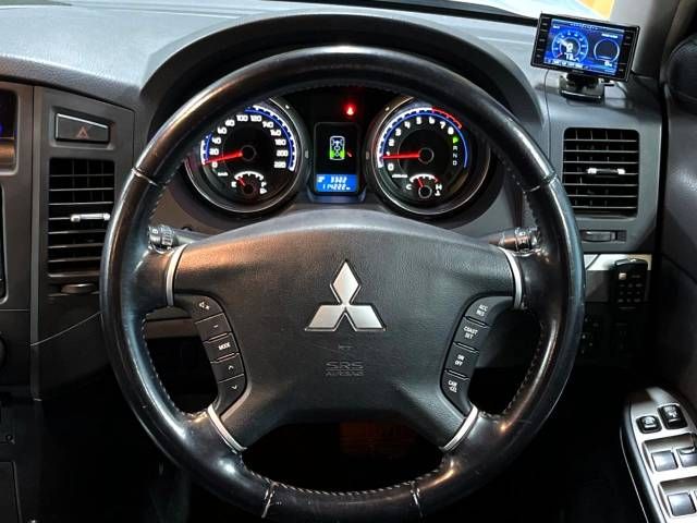Mitsubishi PAJERO 2008-03 184037-12