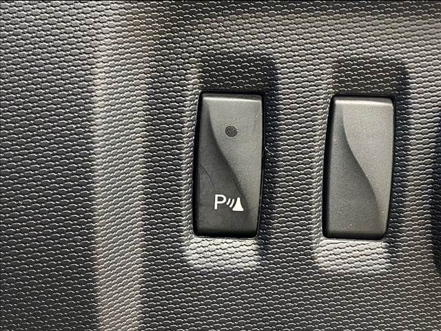 Renault CAPTUR 2014-06 14430-7