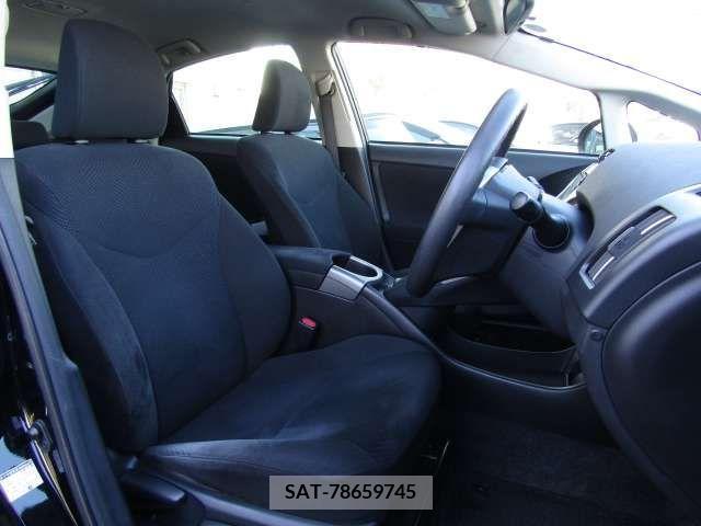 Toyota PRIUS 2014-08 224847-17