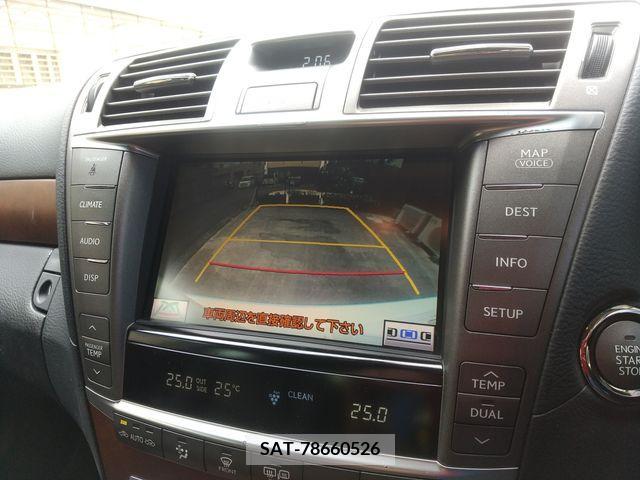 Lexus LS 2012-01 388253-19