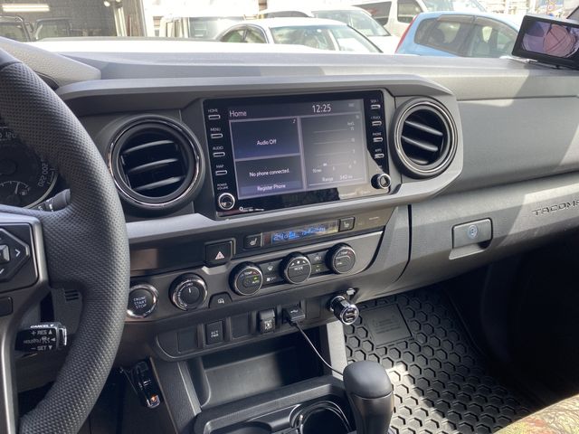 Toyota TACOMA 2021-10 3110-11