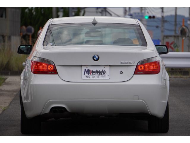 Bmw 5 SERIES 2009-04 189526-7
