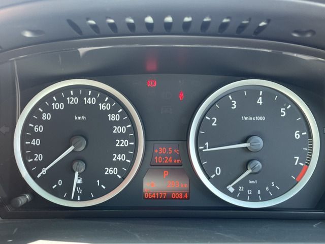 Bmw 5 SERIES 2009-04 189526-15