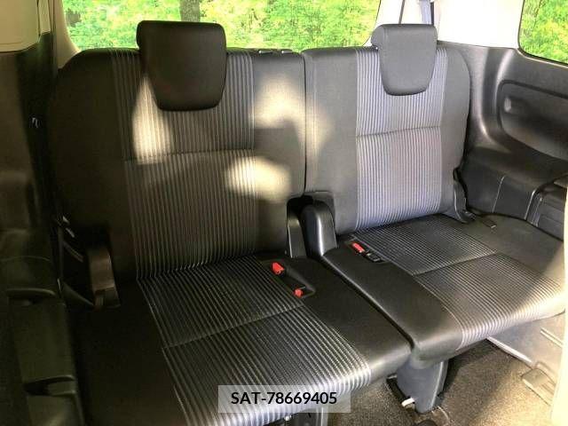 Toyota VOXY 2015-09 321456-9