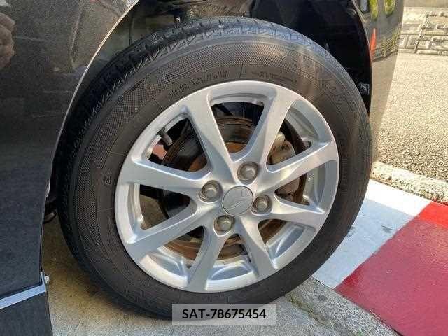 Daihatsu MOVE CUSTOM 2013-05 278325-6