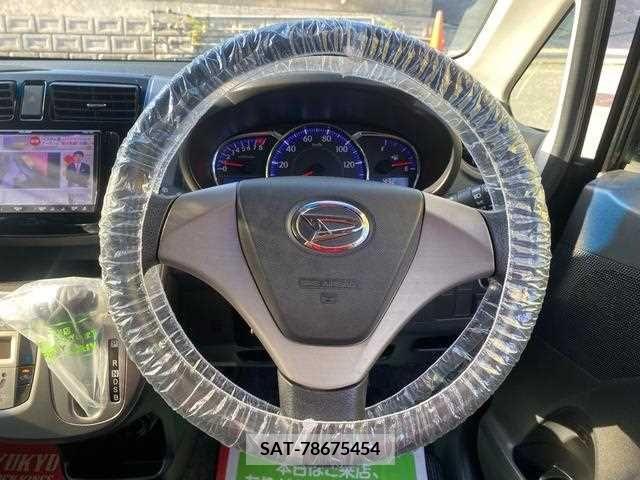 Daihatsu MOVE CUSTOM 2013-05 278325-4