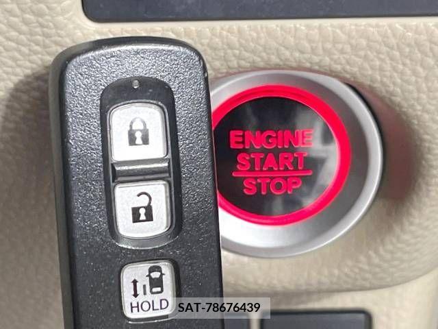 Honda N BOX 2019-05 364517-7
