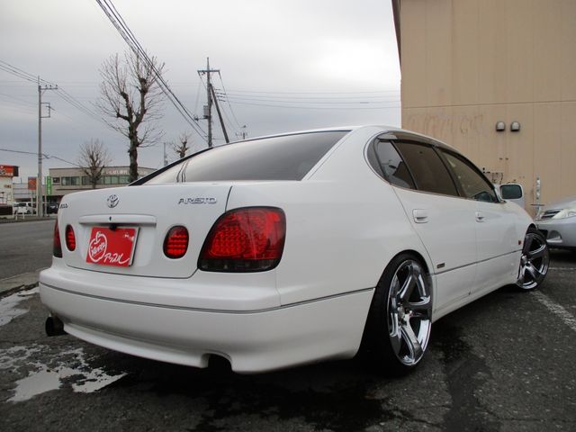 Toyota ARISTO 2003-03 185411-2