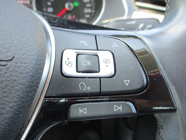 VolksWagen PASSAT 2017-02 196512-17