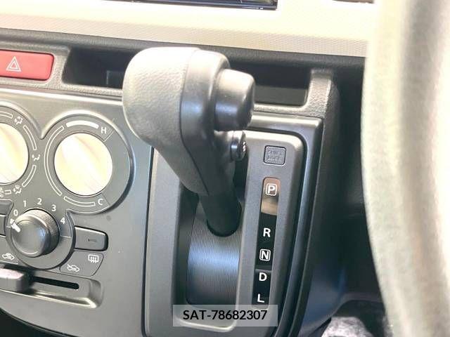 Suzuki ALTO 2017-02 305045-19