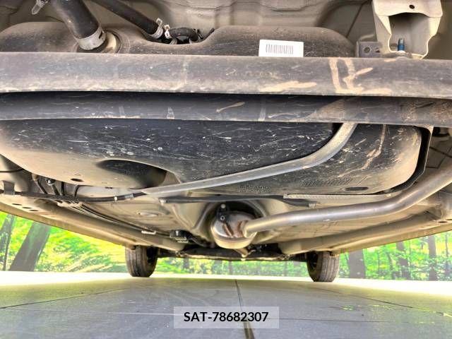 Suzuki ALTO 2017-02 305045-18
