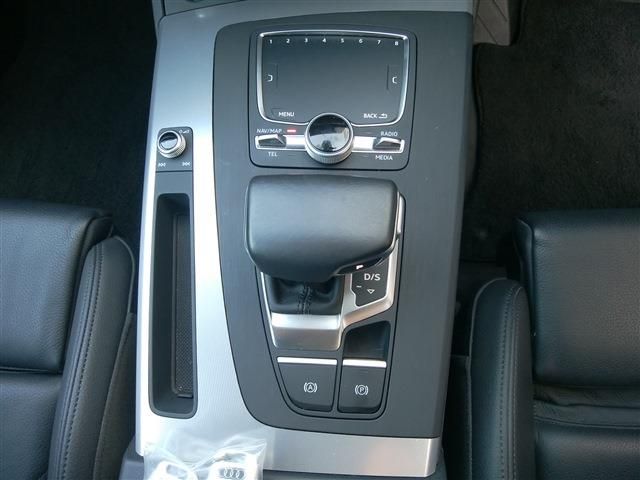 Audi Q5 2019-09 188481-10