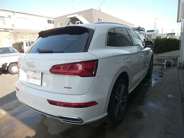 Audi Q5 2019-09 188481-2