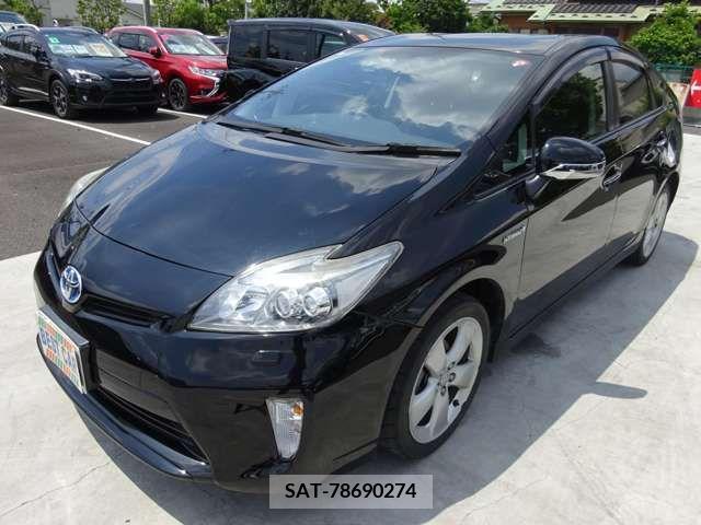 Toyota PRIUS 2015-01 348640-5