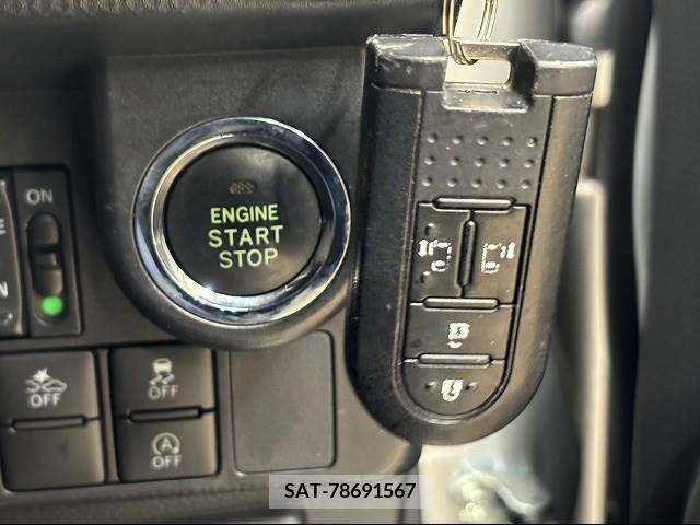Toyota TANK 2017-03 224636-8