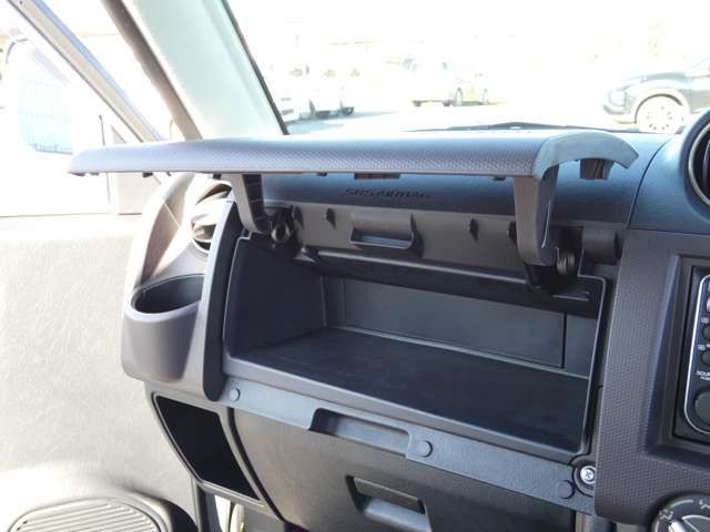 Mitsubishi PAJERO MINI 2009-08 18703-10