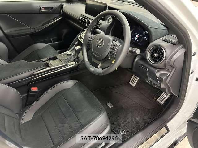 Lexus IS 2024-02 354889-8