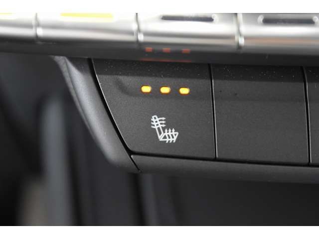 Cadillac XT4 2023-02 25200-12