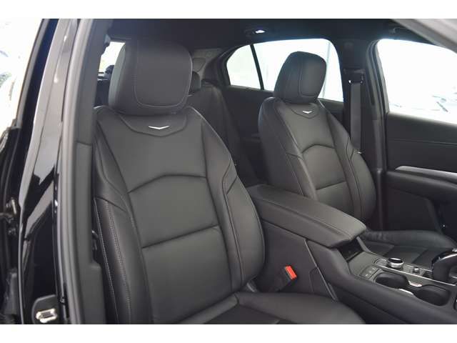 Cadillac XT4 2023-02 25200-16
