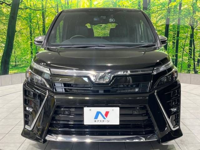 Toyota VOXY 2019-11 183995-15
