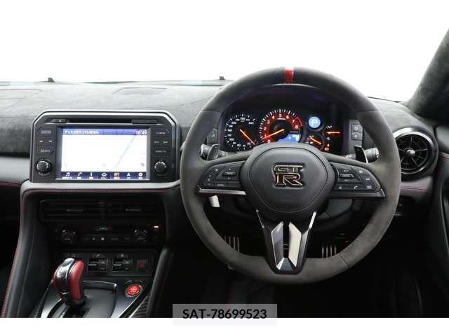 Nissan GT-R 2020-01 396711-7