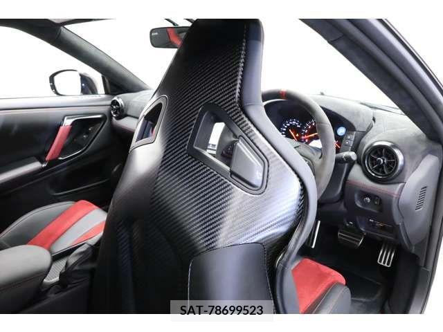 Nissan GT-R 2020-01 396711-14