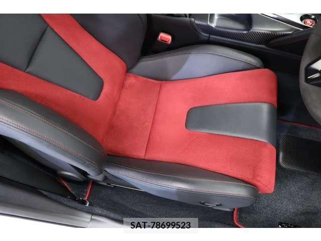 Nissan GT-R 2020-01 396711-11