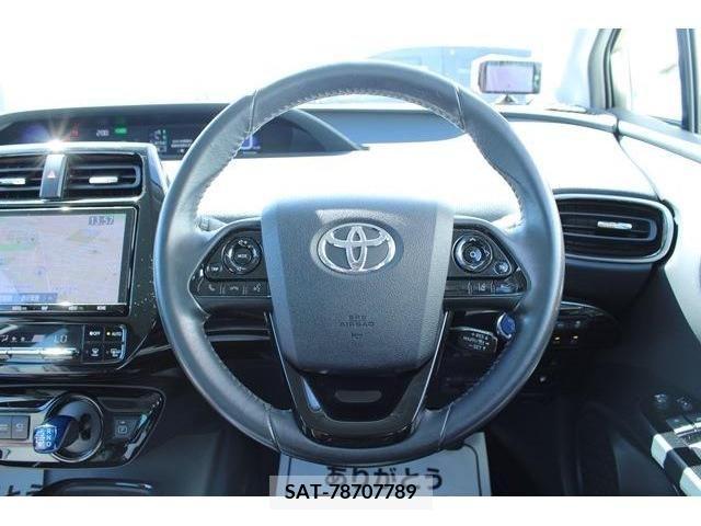 Toyota PRIUS 2019-10 366673-14