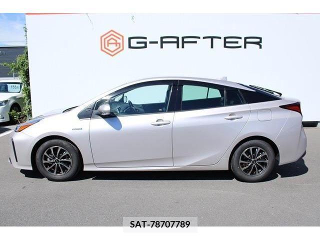 Toyota PRIUS 2019-10 366673-8