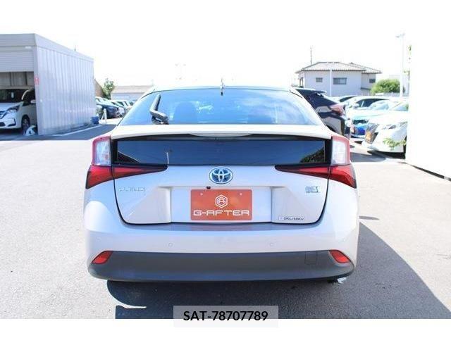 Toyota PRIUS 2019-10 366673-7
