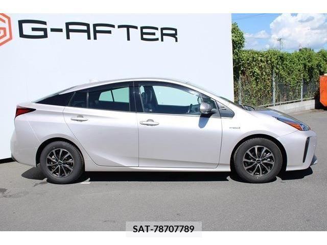 Toyota PRIUS 2019-10 366673-6