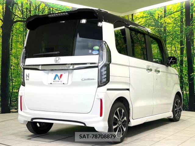 Honda N BOX CUSTOM 2019-01 213186-17