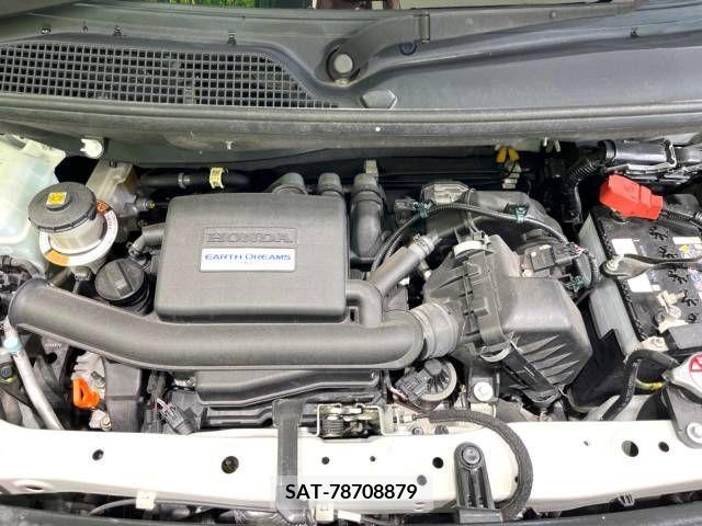 Honda N BOX CUSTOM 2019-01 213186-18