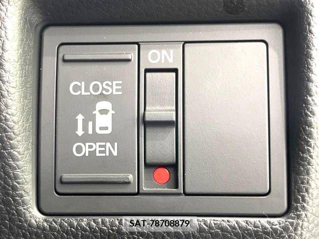 Honda N BOX CUSTOM 2019-01 213186-3