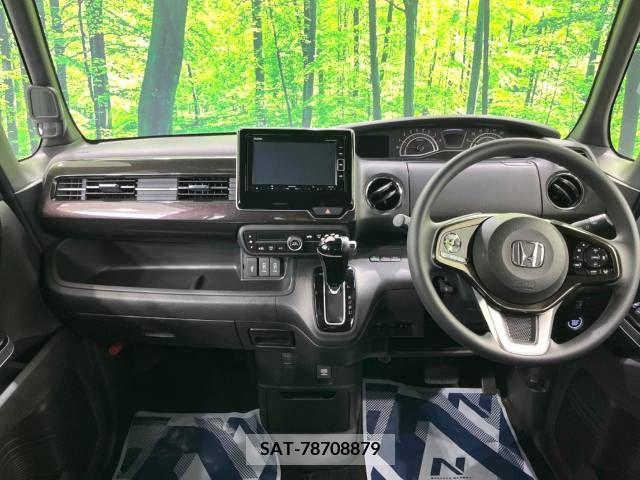 Honda N BOX CUSTOM 2019-01 213186-1