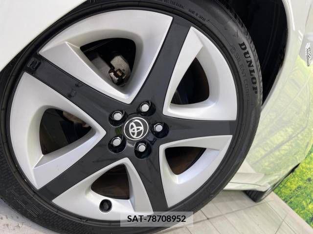 Toyota PRIUS 2016-03 281791-14